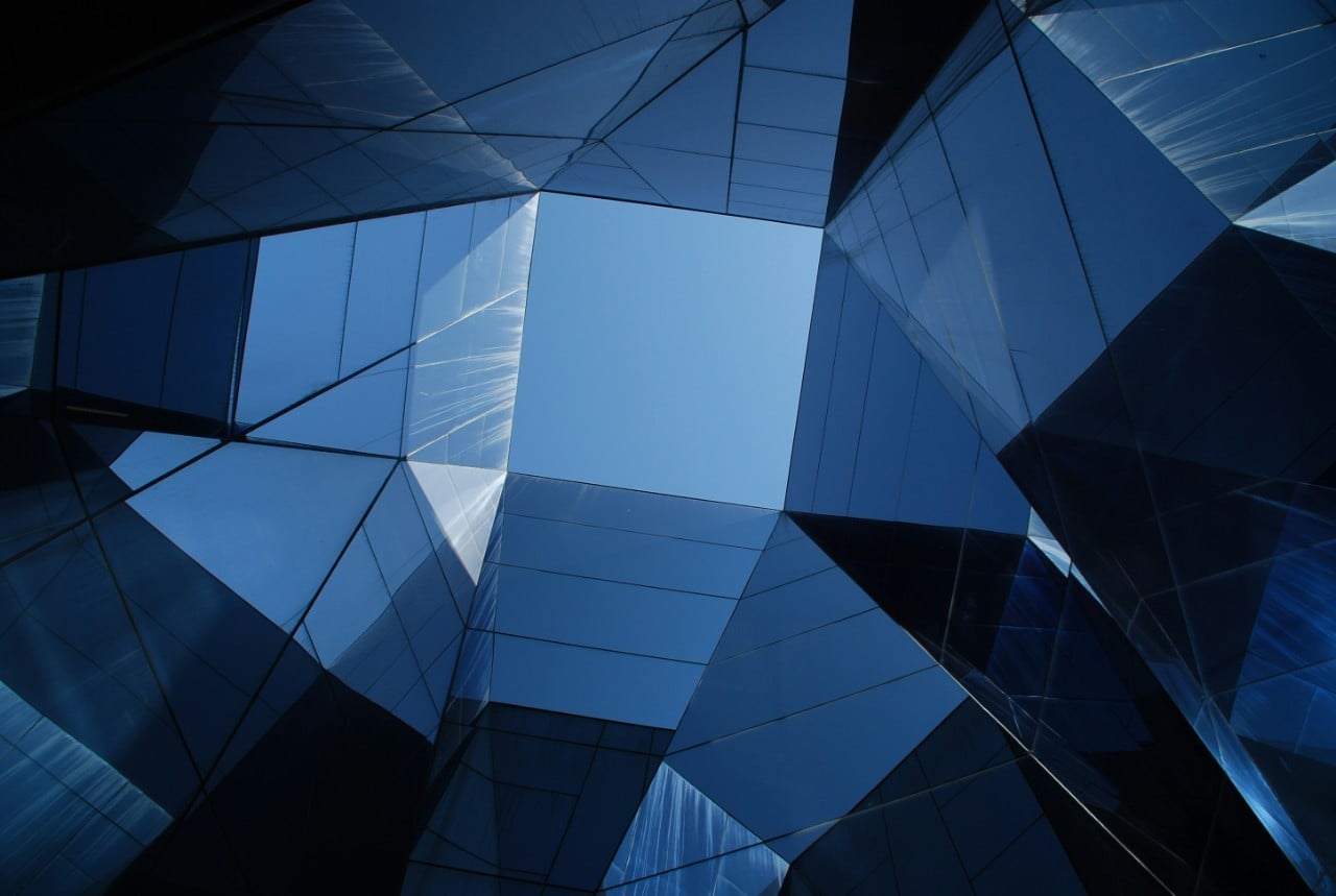 Nowhere to hide? Rethinking safe havens and safe assets in a fragmented ...