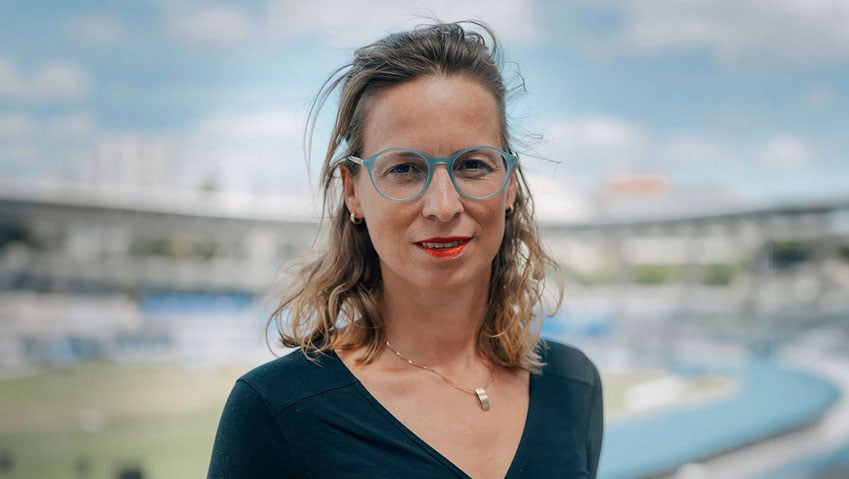 Eike Bürgel, Global Head of Olympic & Paralympic Program bei der Allianz, im Stadion.