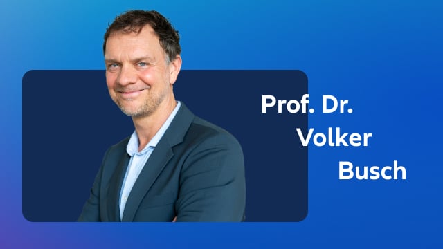 Das Foto von Prof. Dr. Volker Busch, Arzt, Wissenschaftler an der Universität Regensburg und seit über 20 Jahren Autor und Referent.