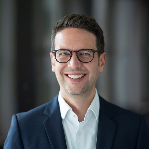 Florian Amberg will join Allianz Group Communications in 2022.
