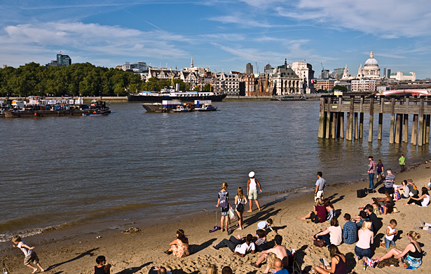 Das Klima wird wärmer. Das ist vielleicht eine gute Nachricht für Sonnenanbeter an der Themse, aber die anderen Auswirkungen könnten weniger angenehm sein.