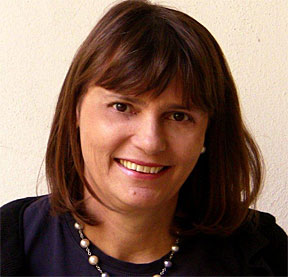 Isabel Reuss, Senior Portfolio Manager European Equity SRI bei Allianz Global Investors. Isabel ist deutsch-mexikanischen Ursprungs. Sie ist mit einem Italiener verheiratet und Mutter zweier Kinder. Sie arbeitet in Frankfurt. 