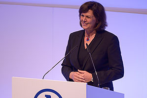Bayerns stellvertretende Ministerpräsidentin und Wirtschaftsministerin Ilse Aigner (CSU)