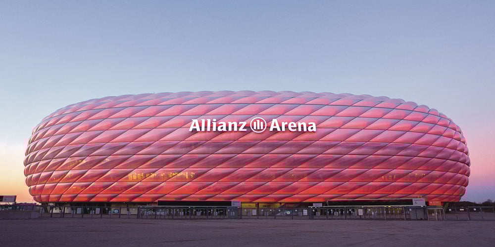 Picture of Allianz Arena in red lights
