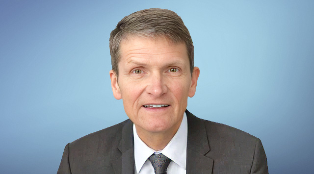 Portrait of Dr. Jörg Schneider