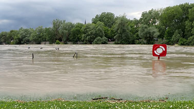 Ein überfluteter Fluß