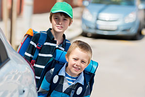 "Children cannot assess the traffic situation as well as adults, simply because they are physically smaller", Christian Weishuber, an AZT traffic expert, explains.