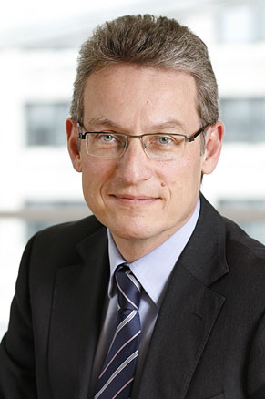 Dr. Axel Theis, CEO of Allianz Global Corporate & Specialty