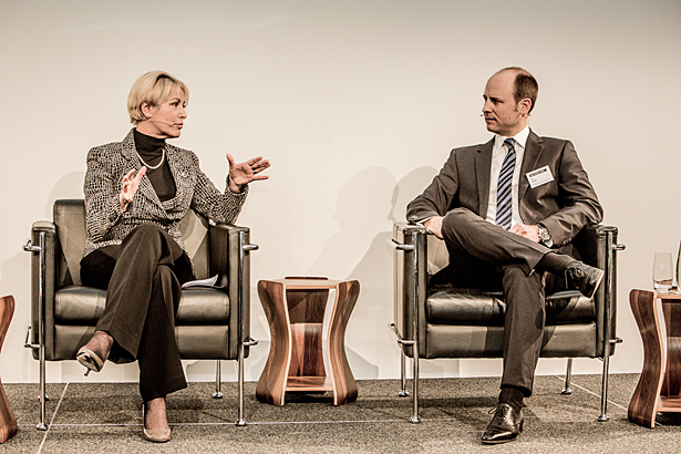 Corley with Mark Dittli ("Finanz und Wirtschaft") at the Fund Experts Forum in Zurich. "There's no such thing as safe assets," she told Dittli.