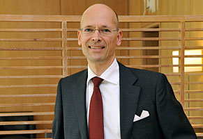 Oliver Schmidt, Head of Investor Relations Allianz SE
