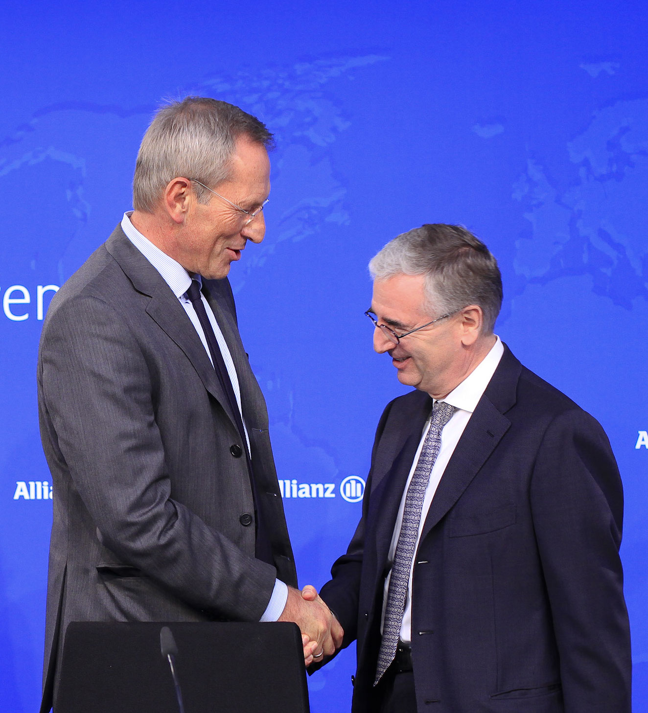 Allianz SE board member Paul Achleitner and CEO Michael Diekmann (from right)